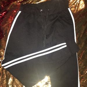 Black sweatpants/joggers